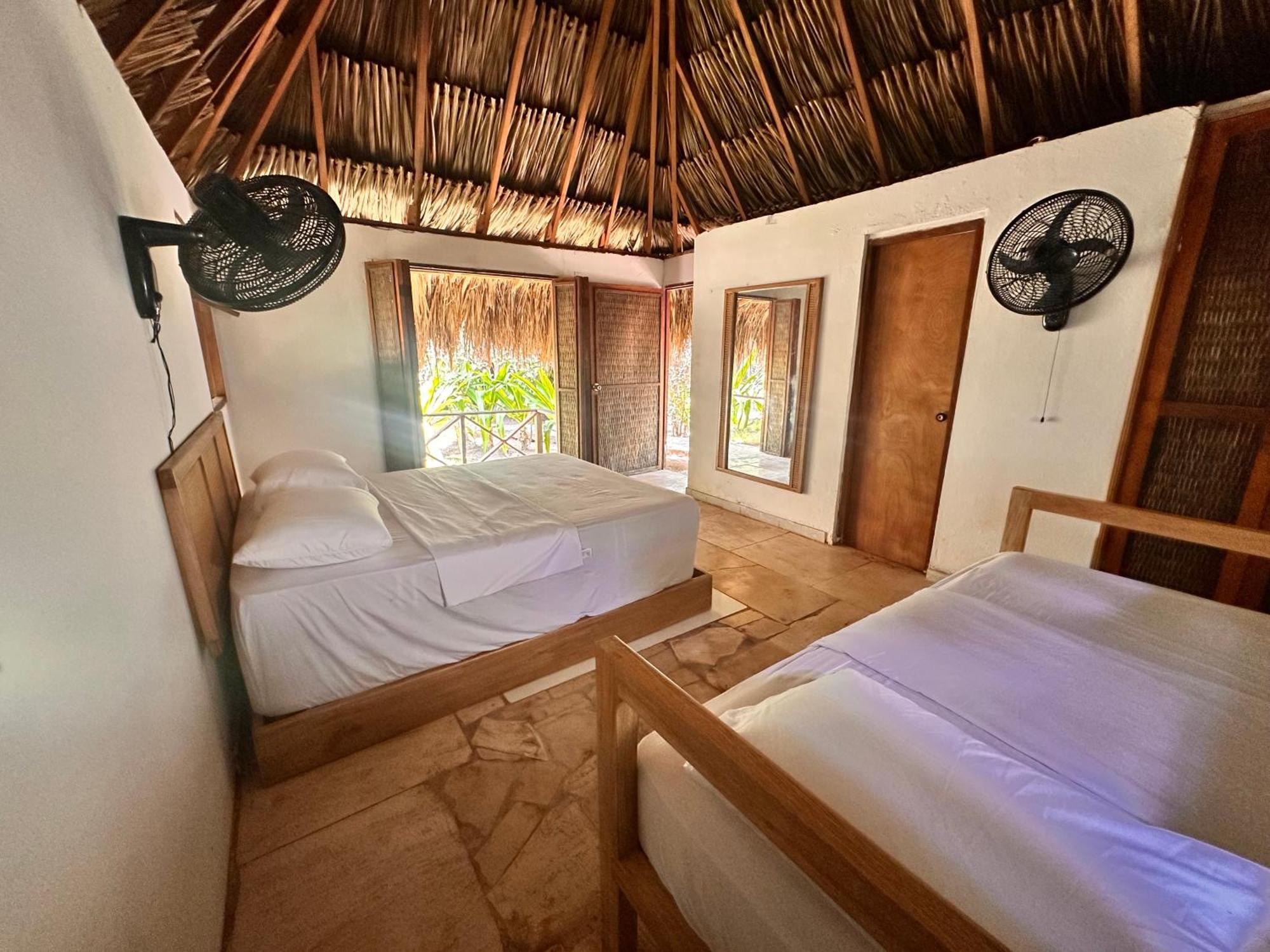 Orika Del Mar Hotel Isla Grande  Exteriör bild