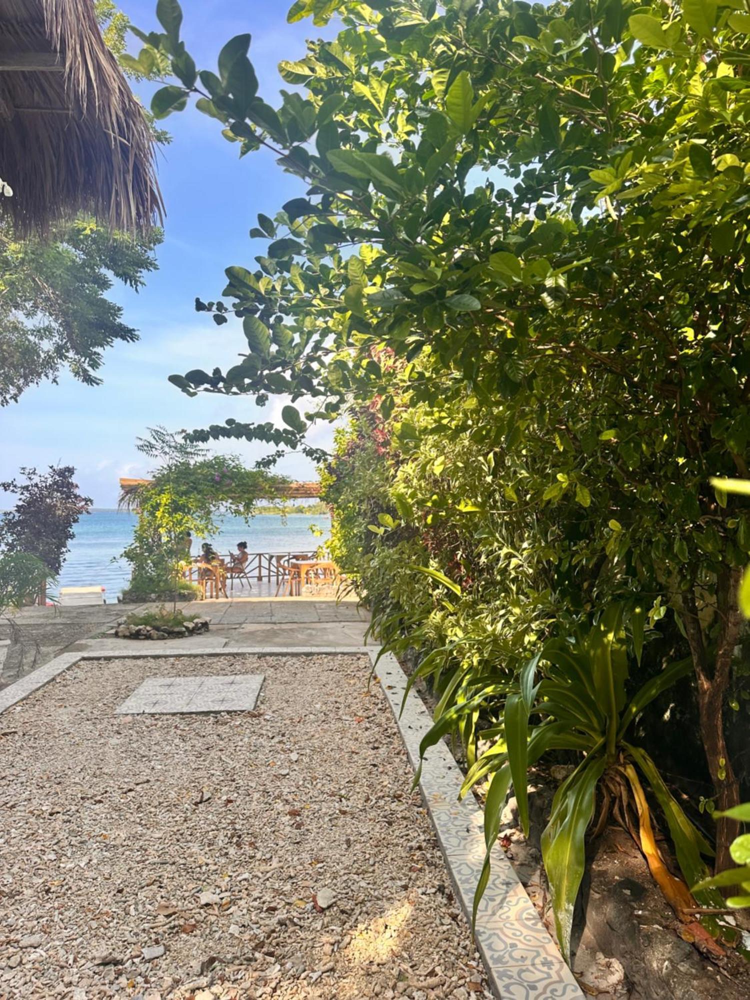 Orika Del Mar Hotel Isla Grande  Exteriör bild